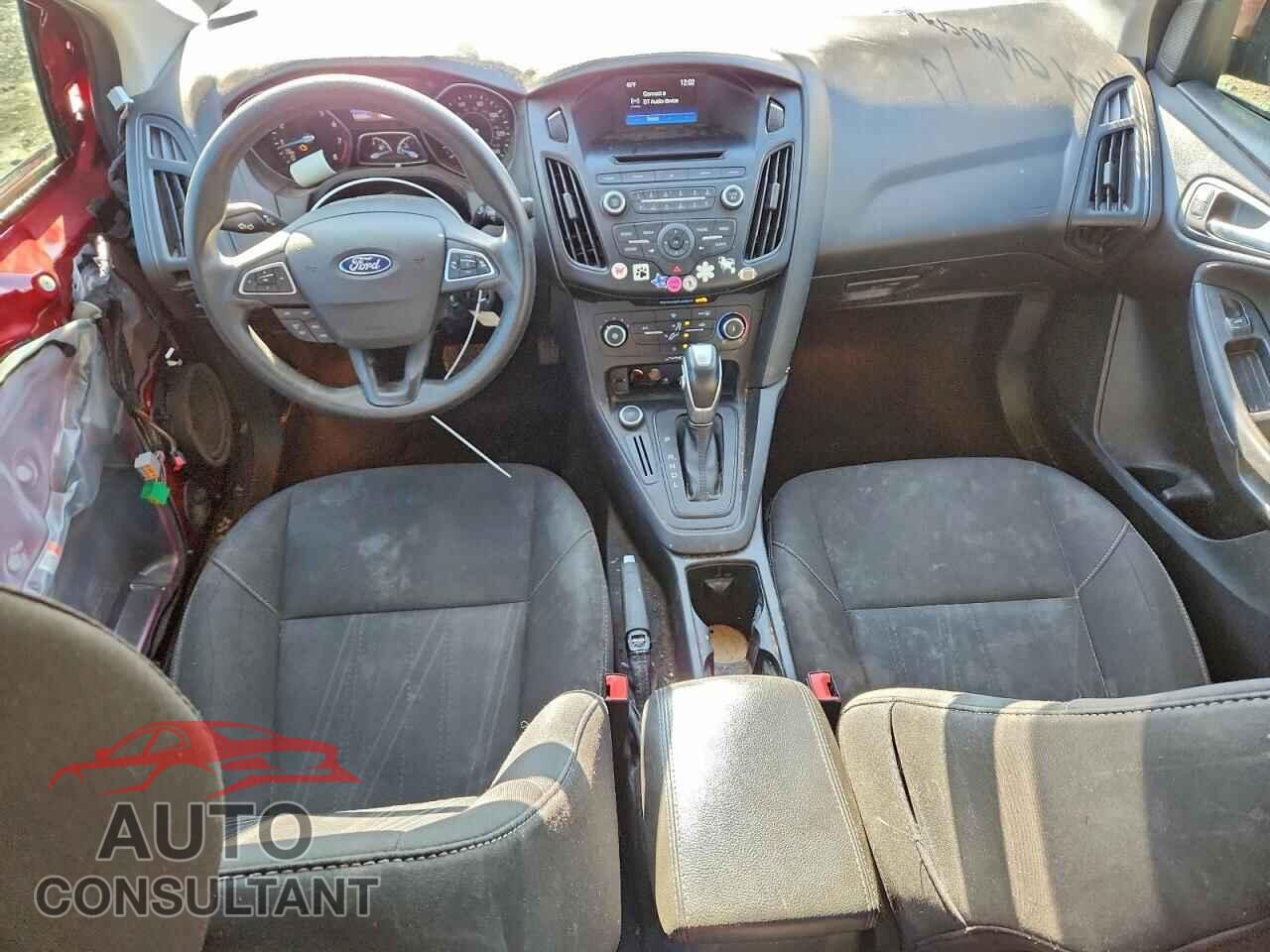 FORD FOCUS 2016 - 1FADP3F20GL250232