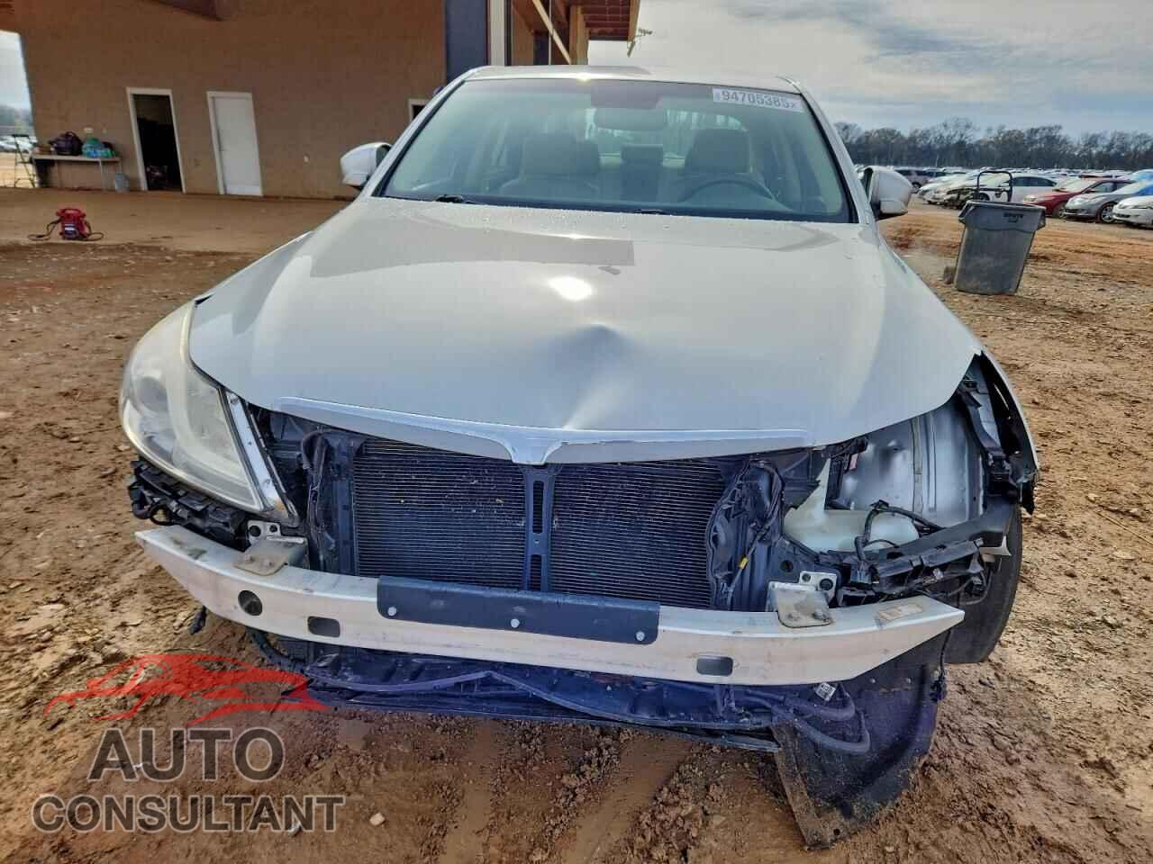 HYUNDAI GENESIS 2012 - KMHGC4DD8CU189046
