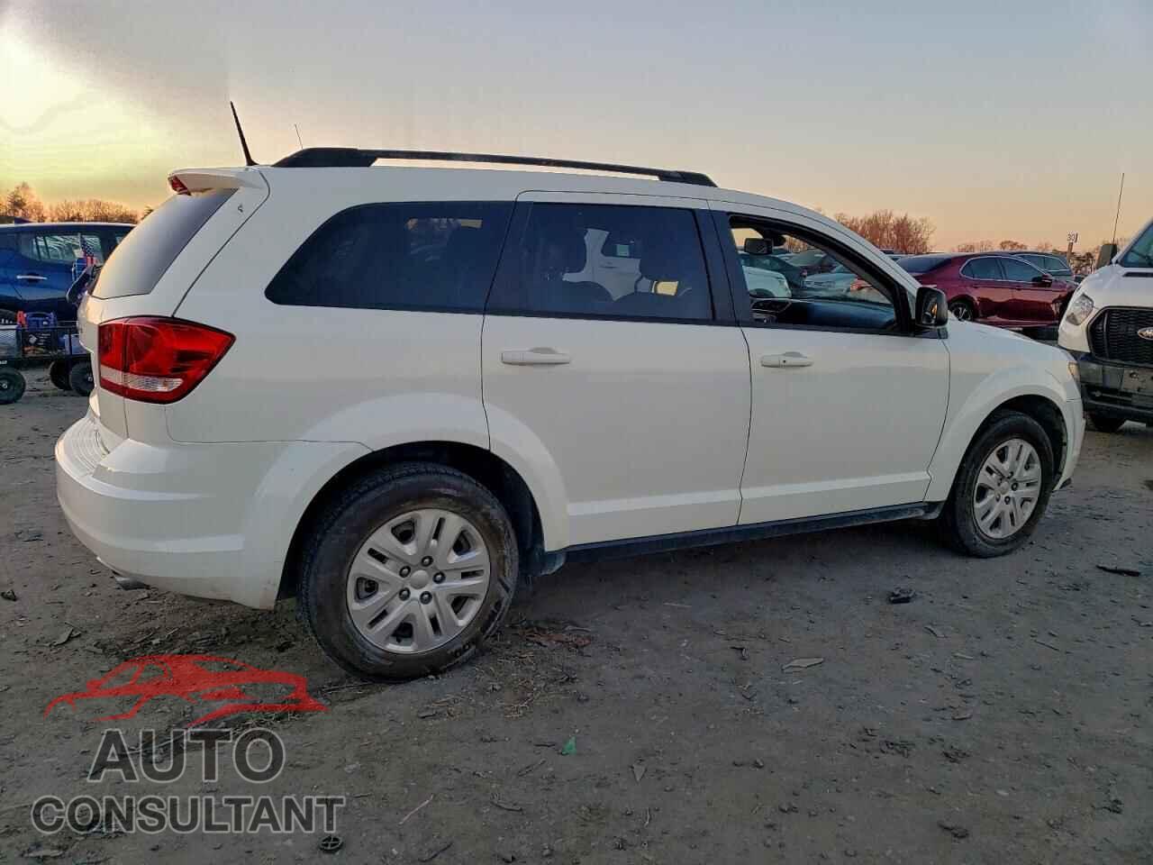 DODGE JOURNEY 2018 - 3C4PDDAG2JT512935
