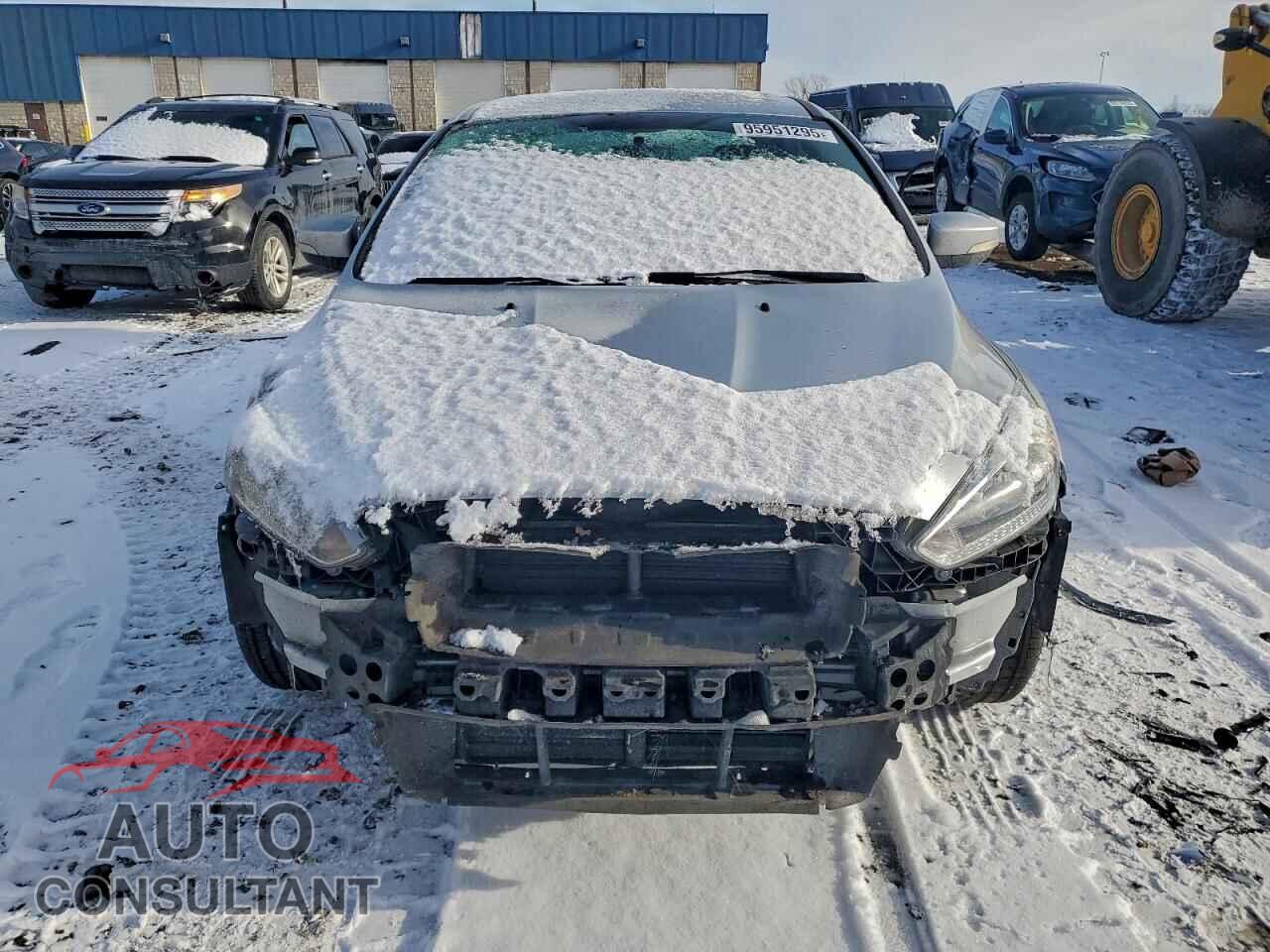 FORD FOCUS 2017 - 1FADP3F25HL331969