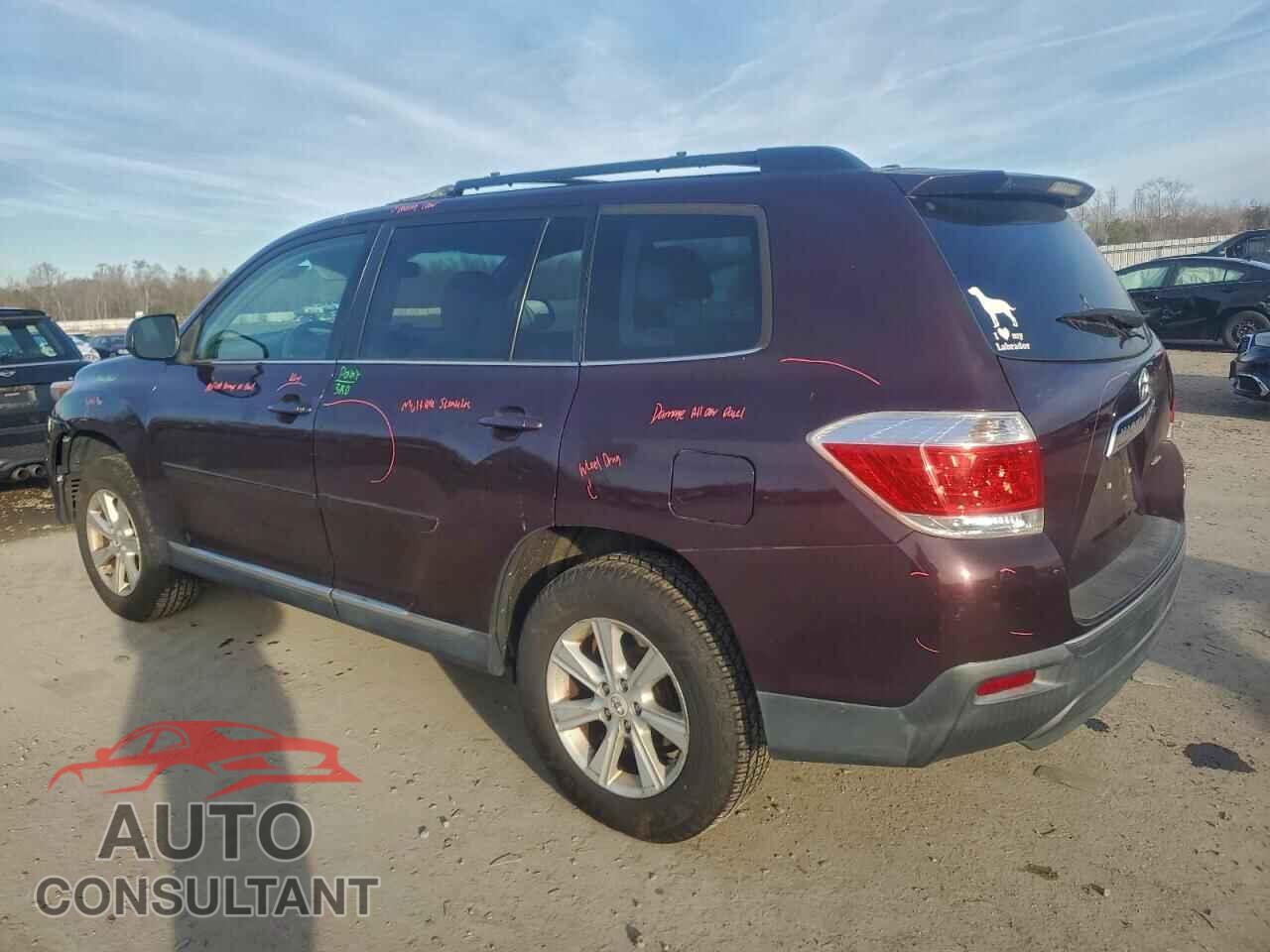 TOYOTA HIGHLANDER 2011 - 5TDBK3EH2BS046688