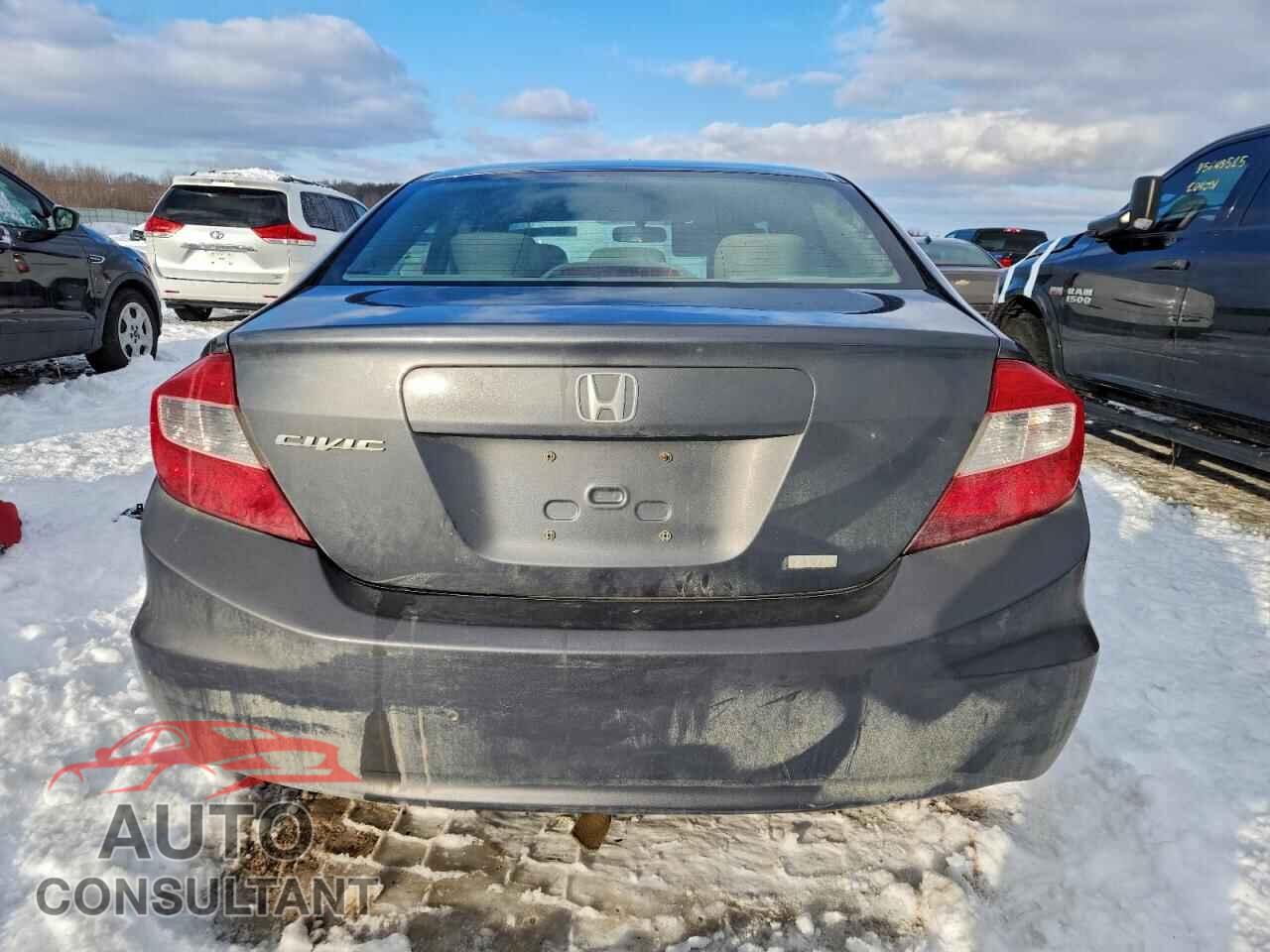 HONDA CIVIC 2012 - 19XFB2F53CE091635