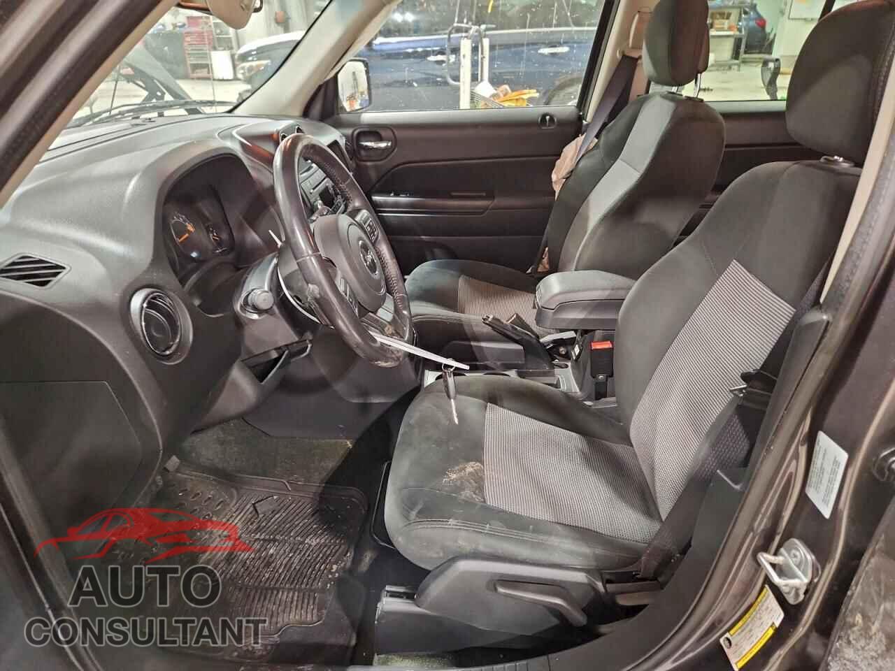 JEEP PATRIOT 2017 - 1C4NJPFB7HD103022
