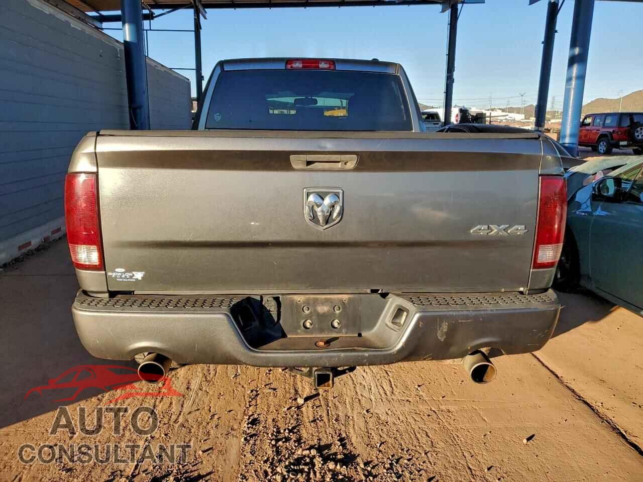 DODGE RAM 1500 2012 - 1C6RD7FT4CS303613