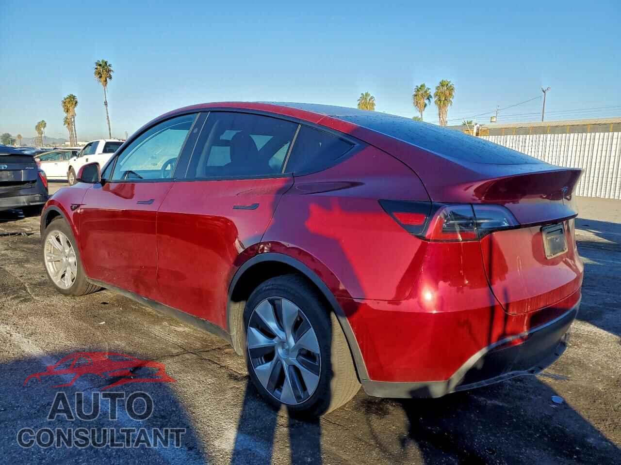 TESLA MODEL Y 2024 - 7SAYGDEE2RF077237