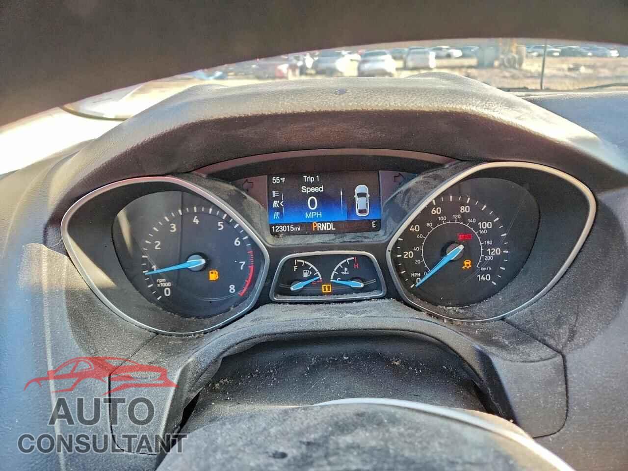 FORD FOCUS 2017 - 1FADP3F25HL240782