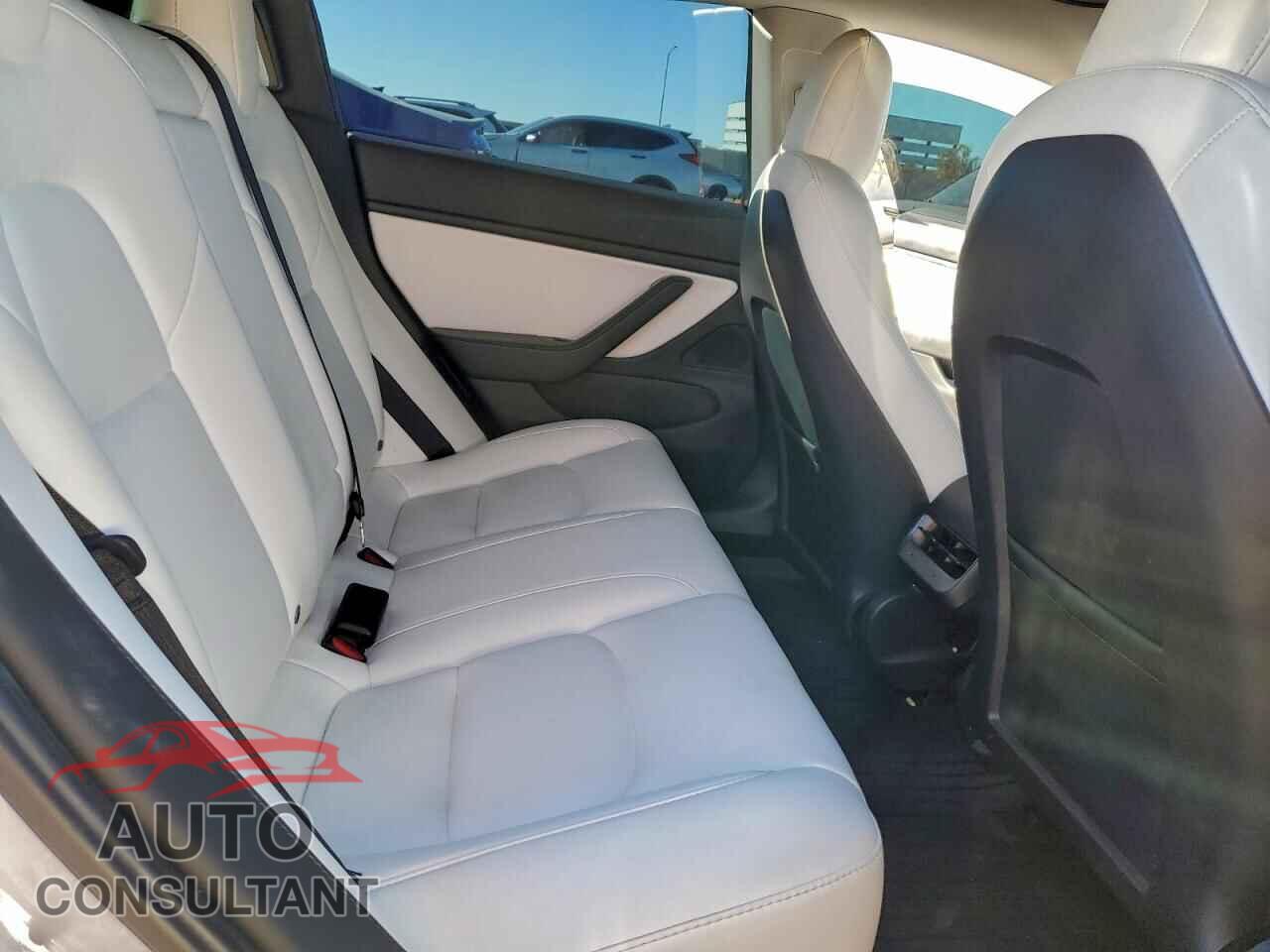 TESLA MODEL 3 2020 - 5YJ3E1EB1LF806692
