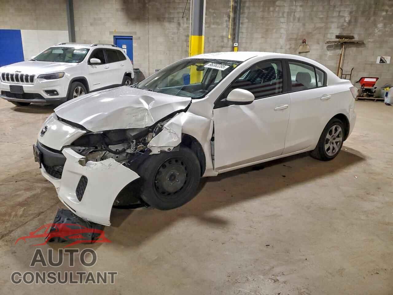 MAZDA 3 2012 - JM1BL1UG5C1536986