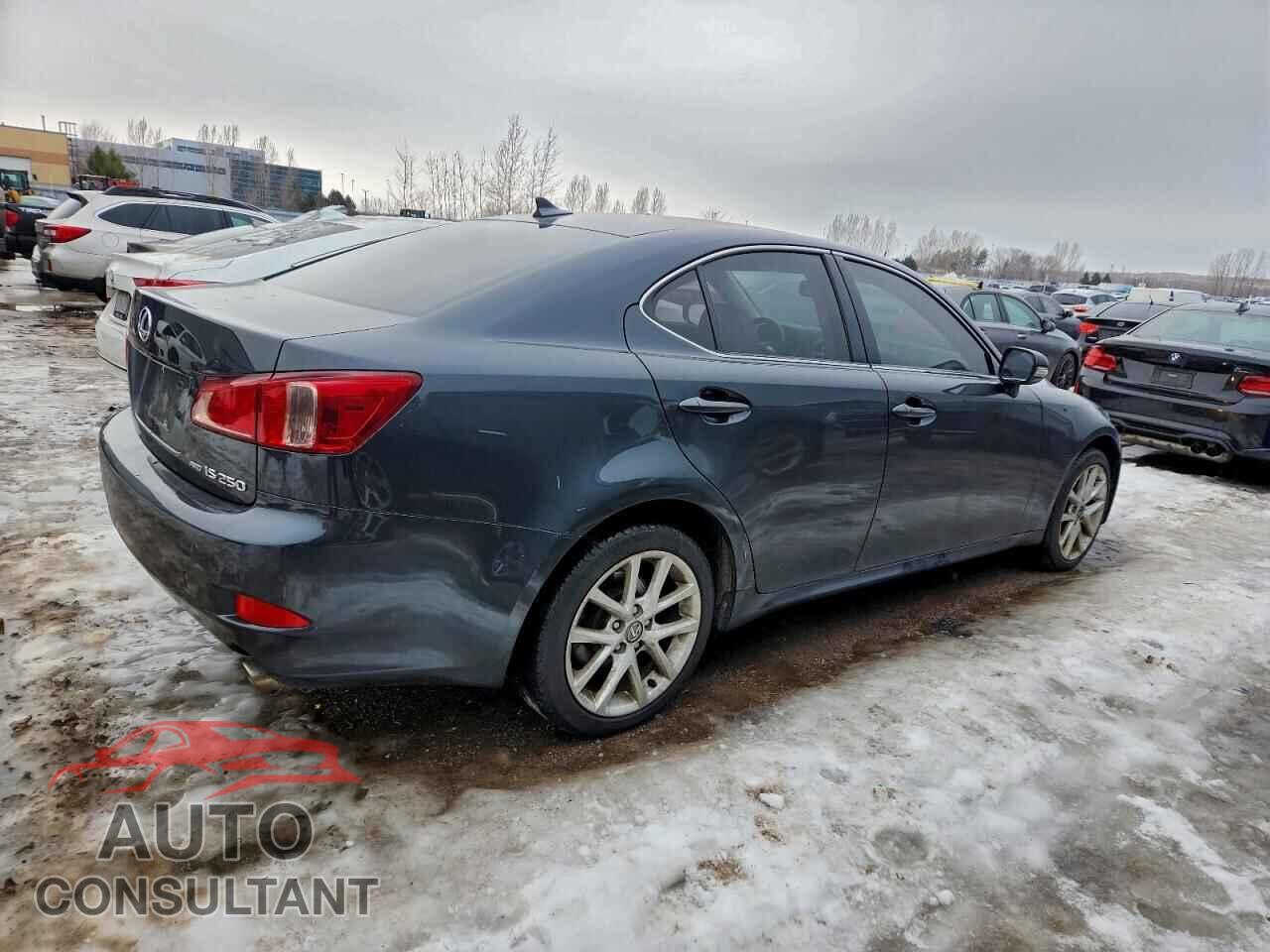 LEXUS IS 2011 - JTHCF5C25B5052489