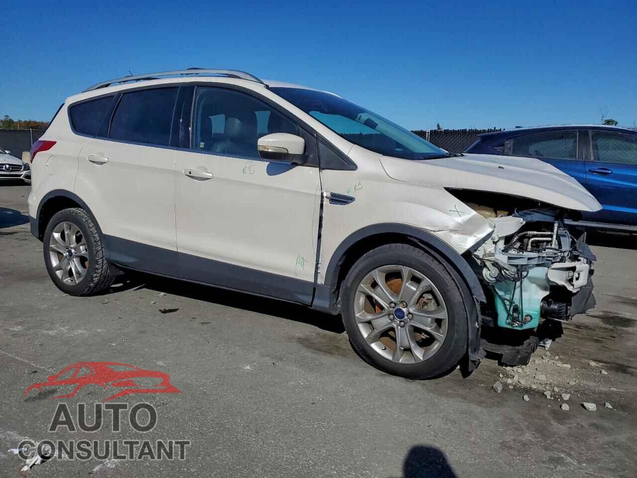 FORD ESCAPE 2015 - 1FMCU0J96FUB16413
