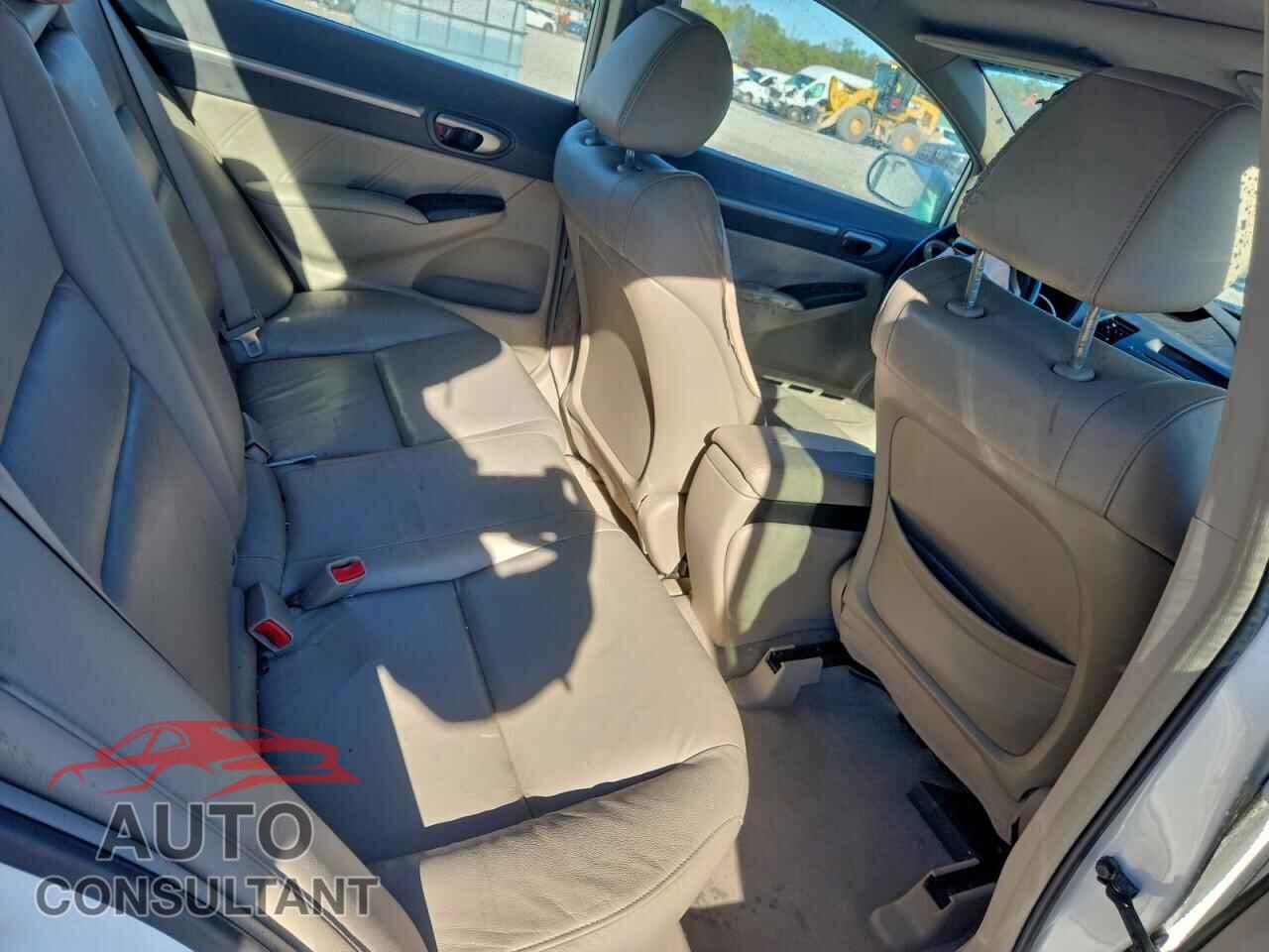 HONDA CIVIC 2010 - 19XFA1F91AE022407