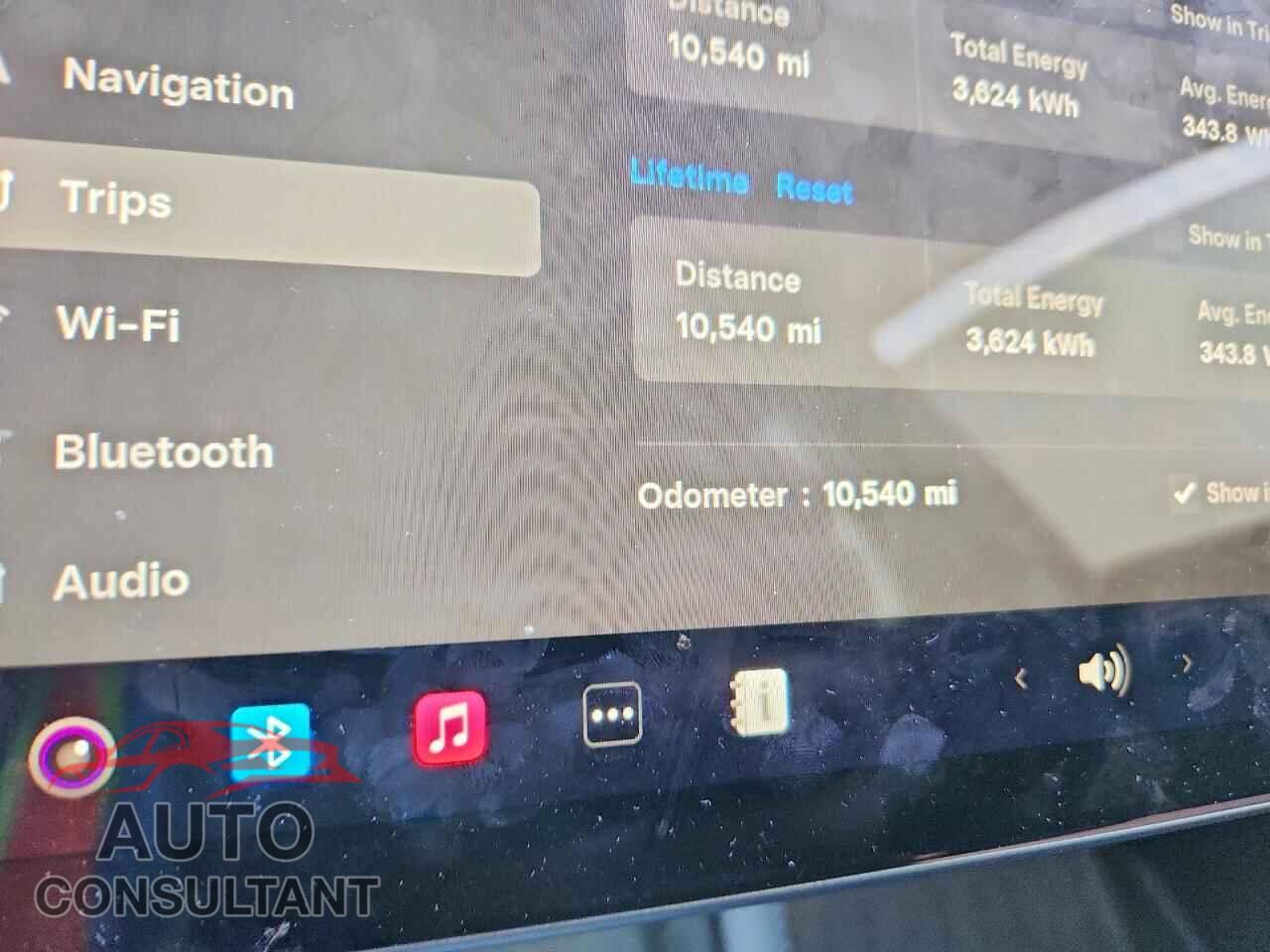 TESLA MODEL 3 2024 - 5YJ3E1ET1RF866568
