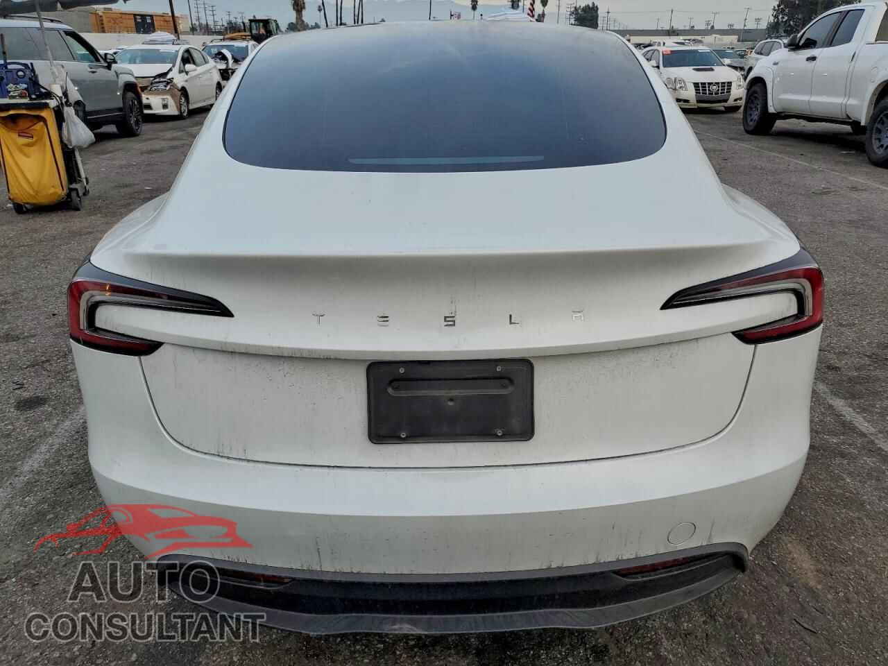 TESLA MODEL 3 2025 - 5YJ3E1EA6SF964967