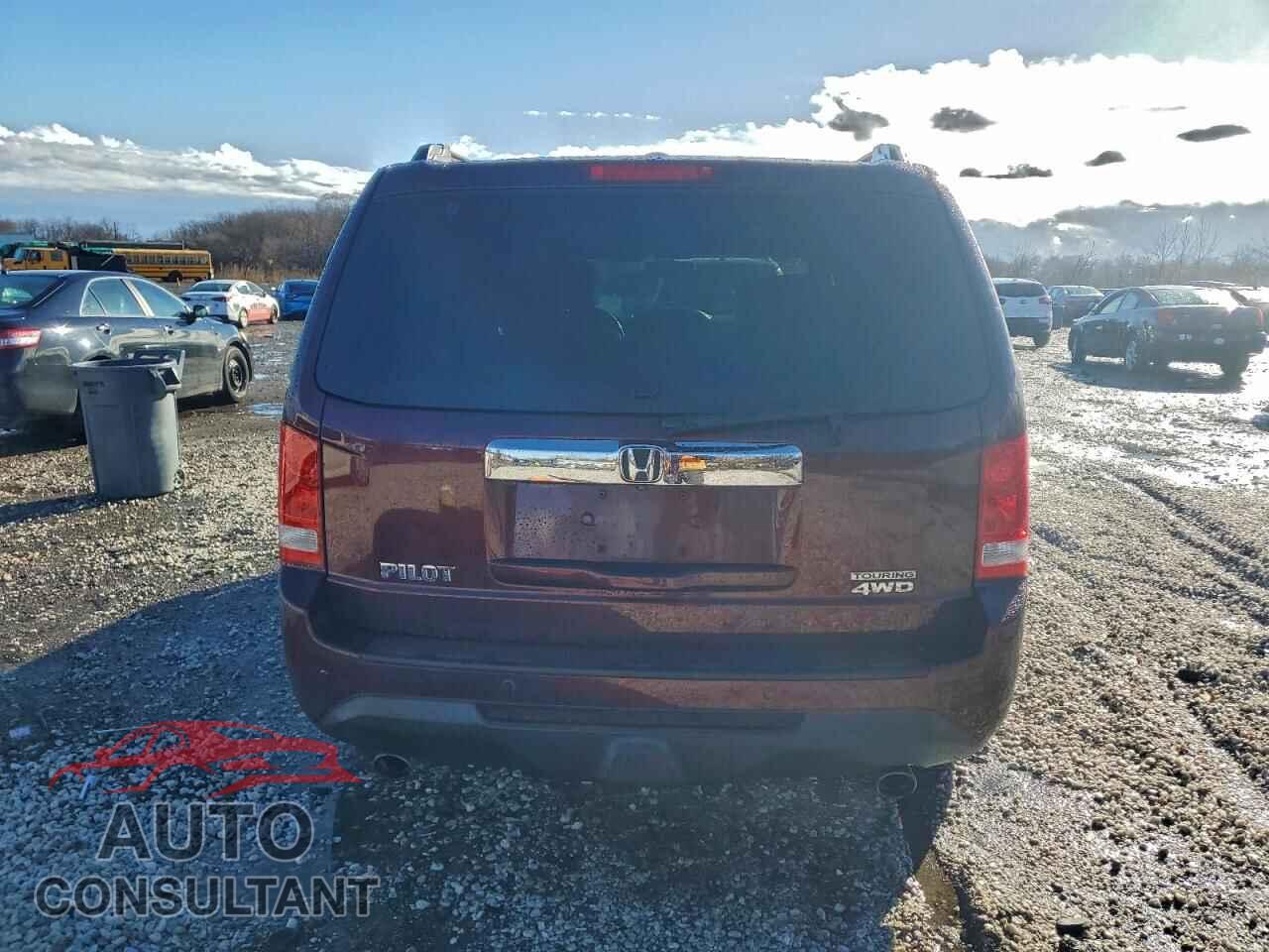 HONDA PILOT 2012 - 5FNYF4H99CB025321