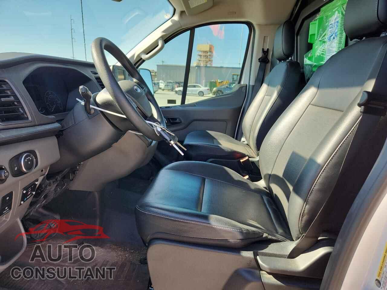 FORD TRANSIT 2024 - 1FTBR1Y80RKB01880