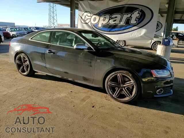 AUDI S5/RS5 2010 - WAUCVBFR1AA028785