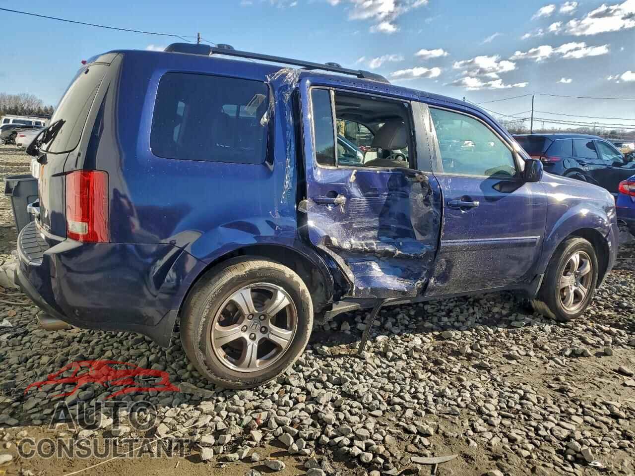 HONDA PILOT 2013 - 5FNYF4H64DB040123