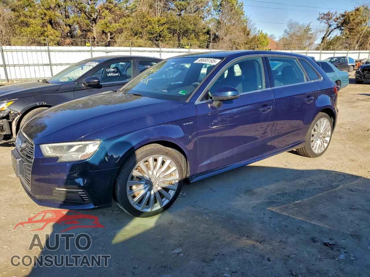 AUDI A3 2017 - WAUTPBFFXHA069345