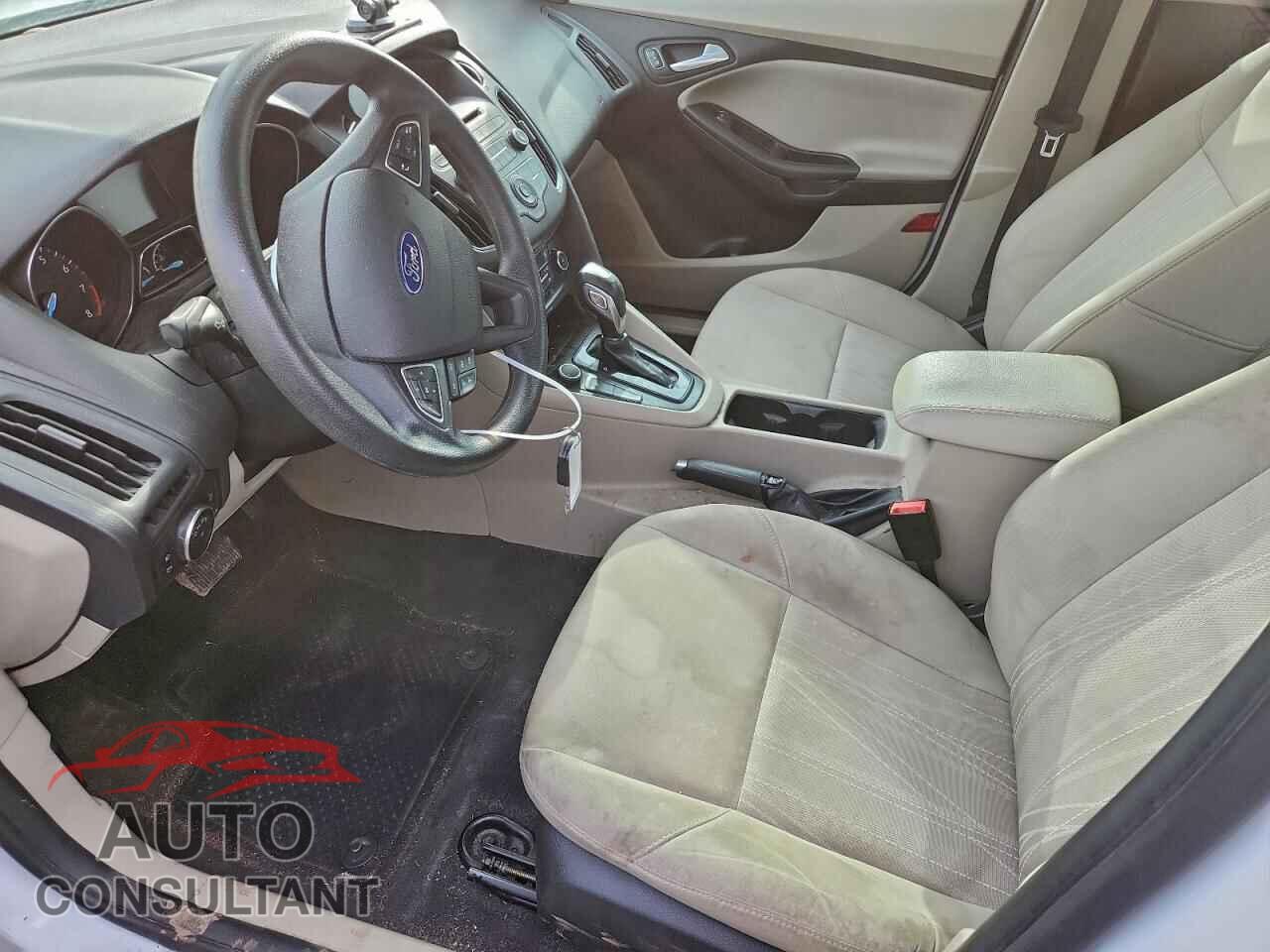 FORD FOCUS 2016 - 1FADP3FE3GL403096