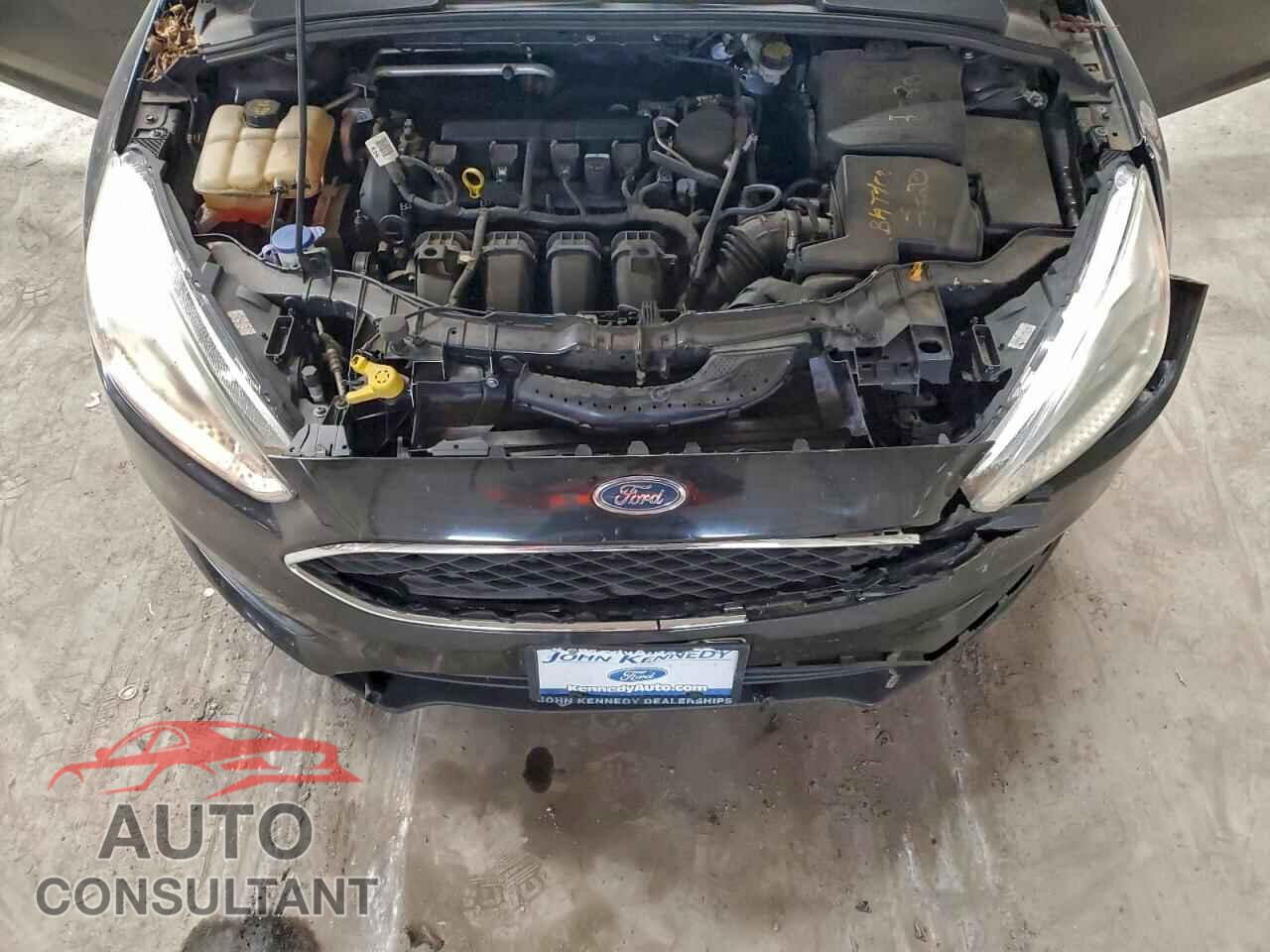 FORD FOCUS 2015 - 1FADP3F27FL372181