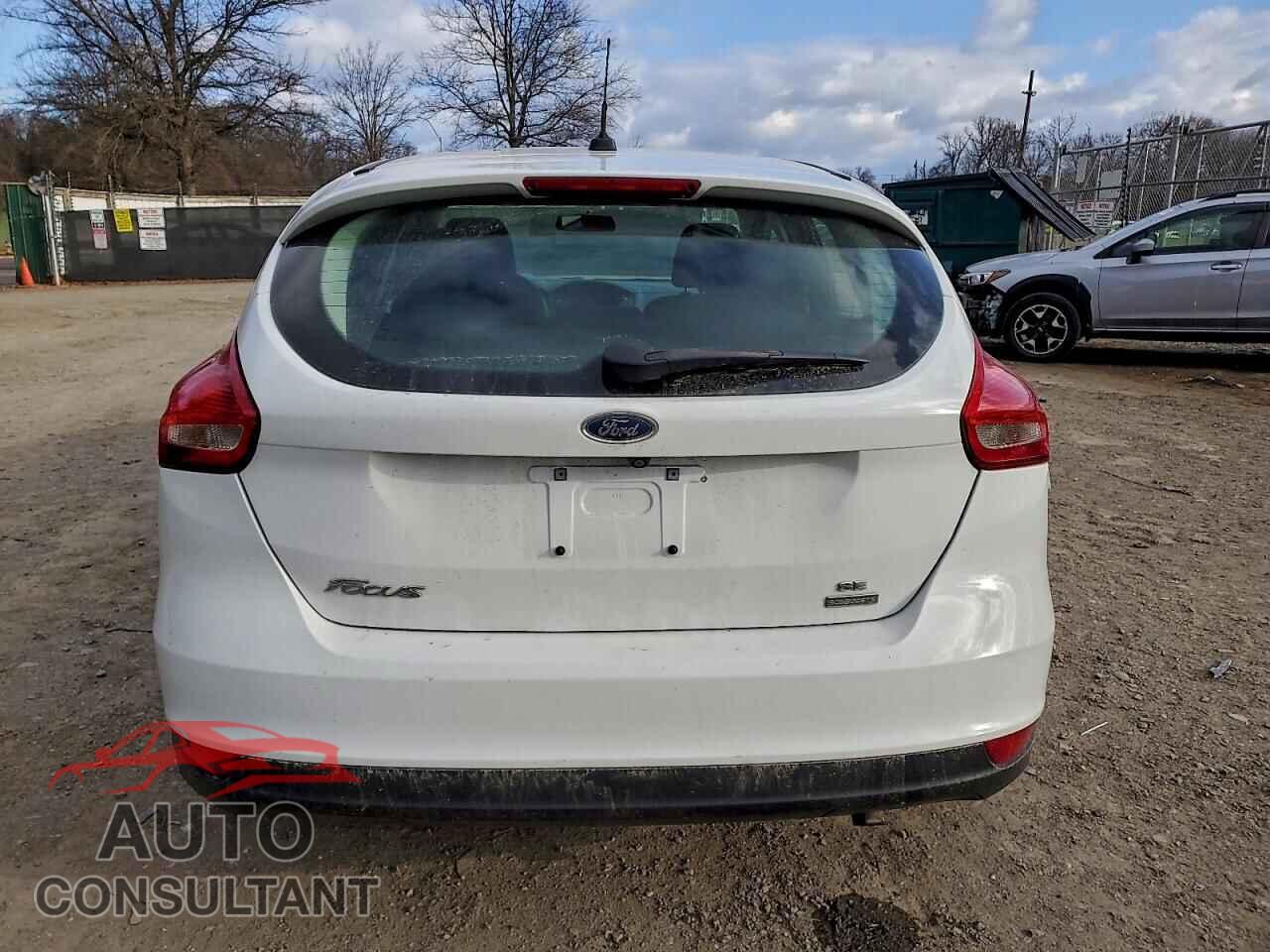 FORD FOCUS 2016 - 1FADP3KE7GL211086