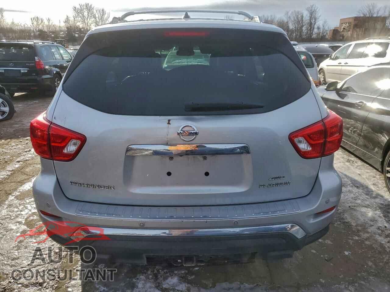 NISSAN PATHFINDER 2017 - 5N1DR2MM5HC628240