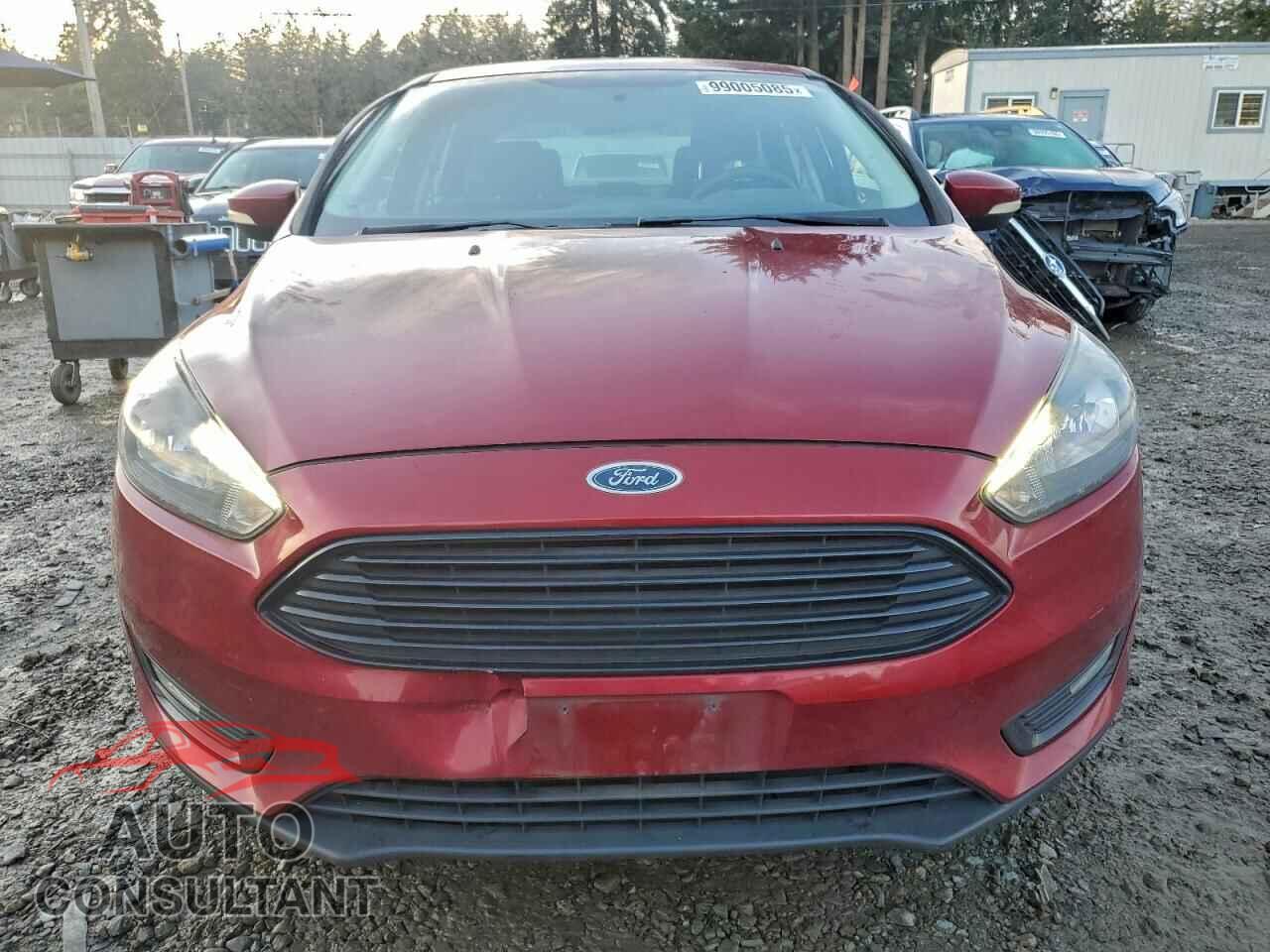 FORD FOCUS 2017 - 1FADP3FE8HL333550