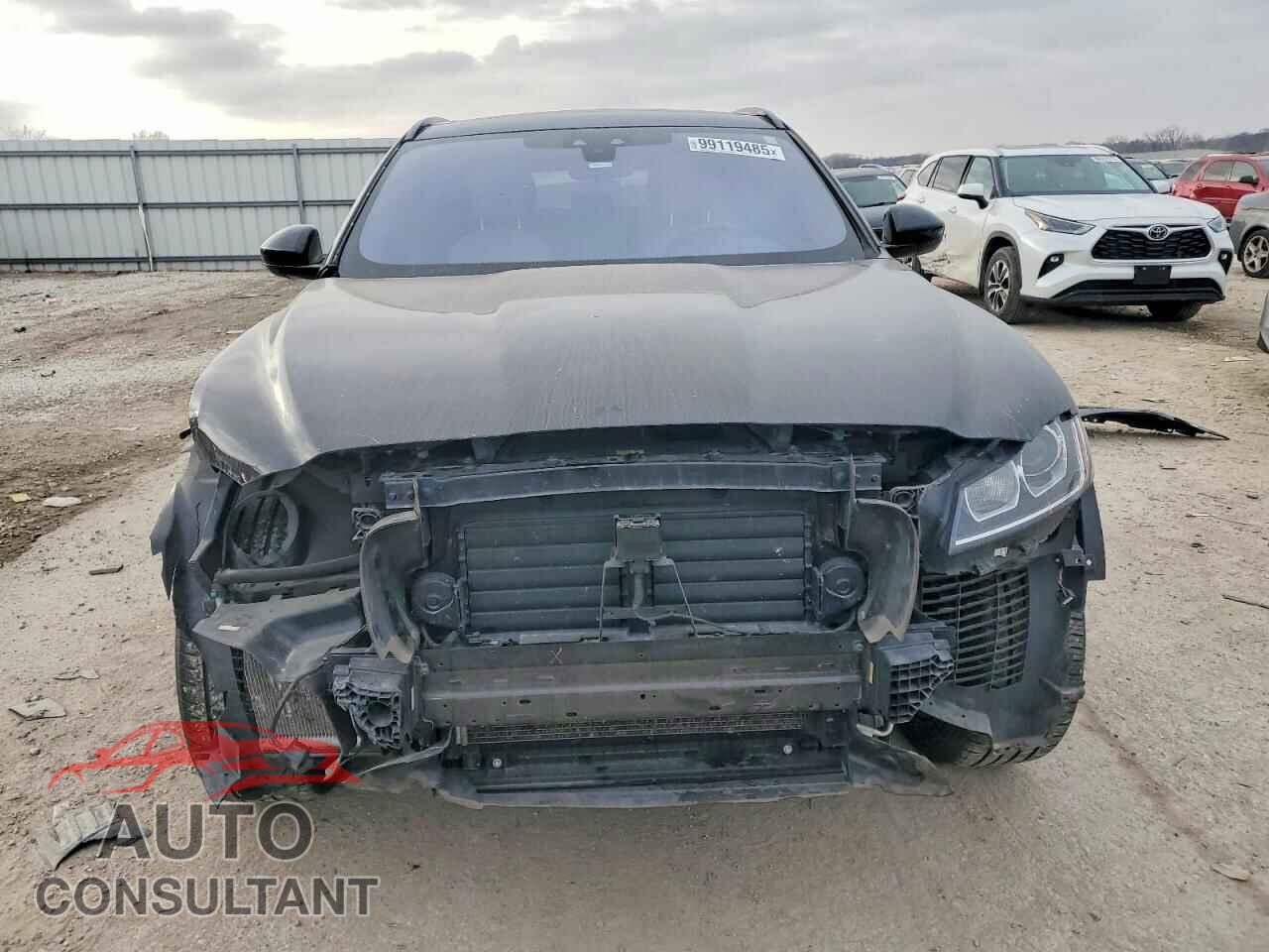 JAGUAR F-PACE 2019 - SADCJ2GX4KA607609