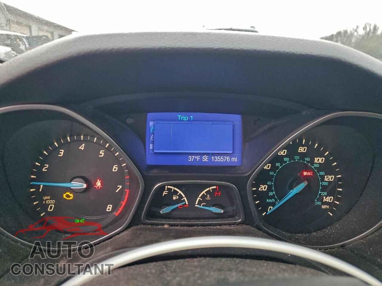 FORD FOCUS 2013 - 1FADP3E28DL166995