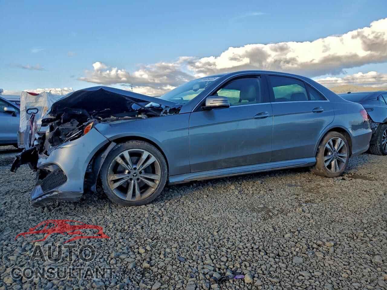 MERCEDES-BENZ E-CLASS 2014 - WDDHF5KB0EA895011