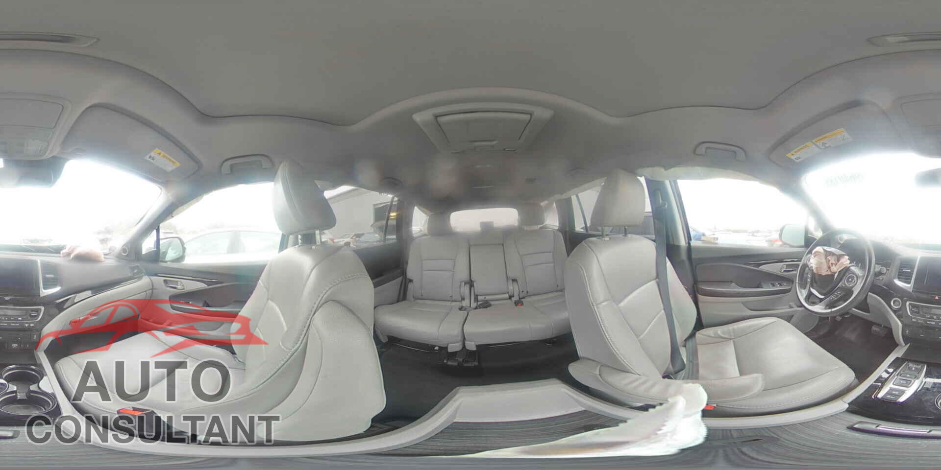 HONDA PILOT 2017 - 5FNYF6H93HB100663