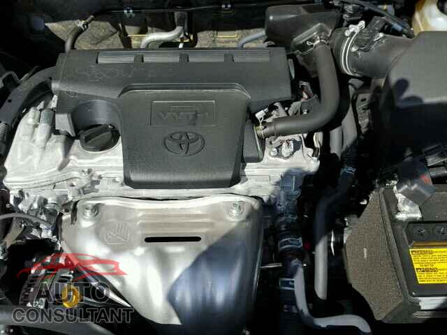 TOYOTA RAV4 2015 - JTMBFREV1FJ031549