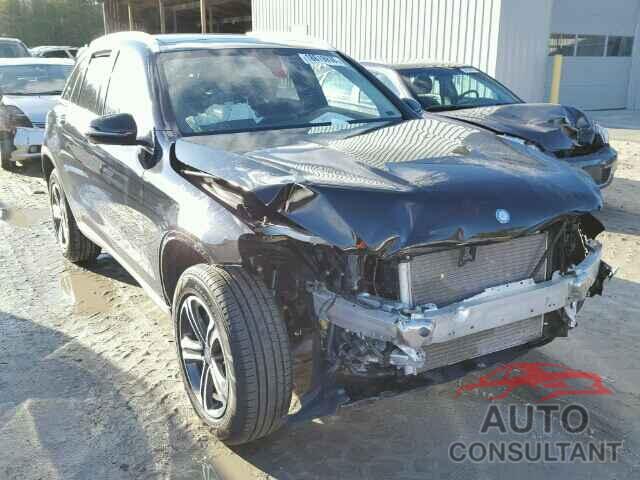 MERCEDES-BENZ GLC300 2016 - WDC0G4KB4GF013093
