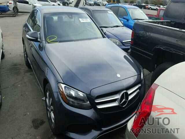 MERCEDES-BENZ C300 2015 - 55SWF4KB2FU022217
