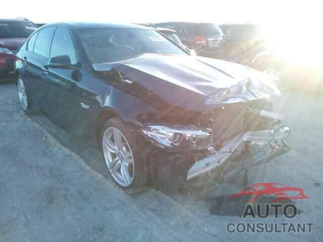 BMW 5 SERIES 2015 - WBA5B1C58FD922947