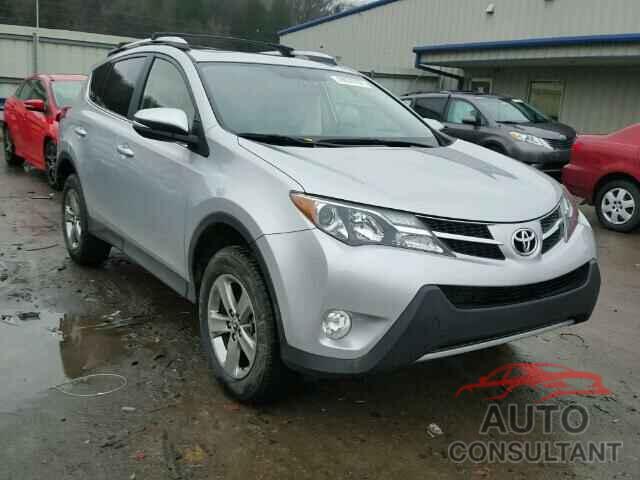 TOYOTA RAV4 2015 - JTMRFREV5FD122238