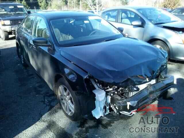 VOLKSWAGEN JETTA 2015 - 3VW2K7AJ5FM256642