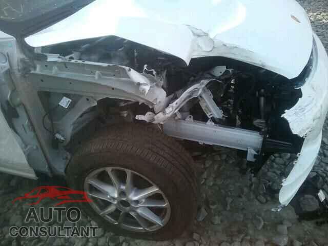PORSCHE CAYENNE 2016 - WP1AA2A25GLA05103