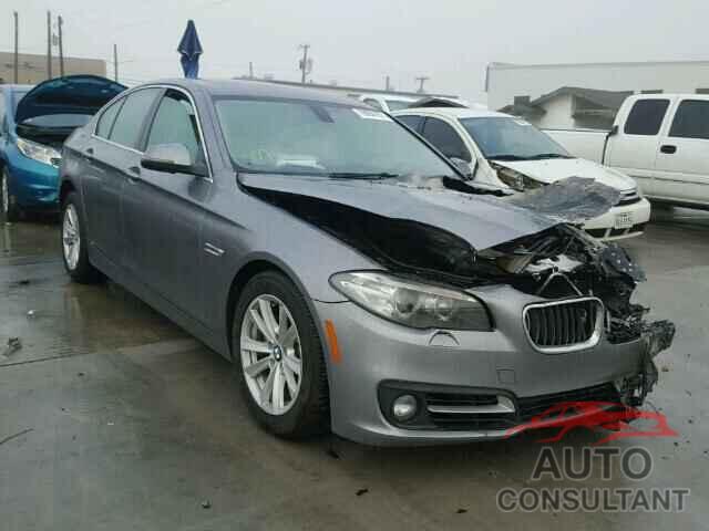 BMW 5 SERIES 2015 - WBA5A5C5XFD516954