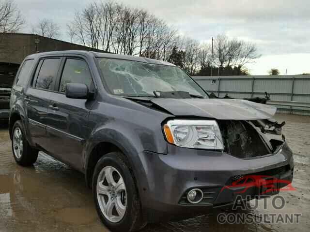 HONDA PILOT 2015 - 5FNYF4H53FB041225