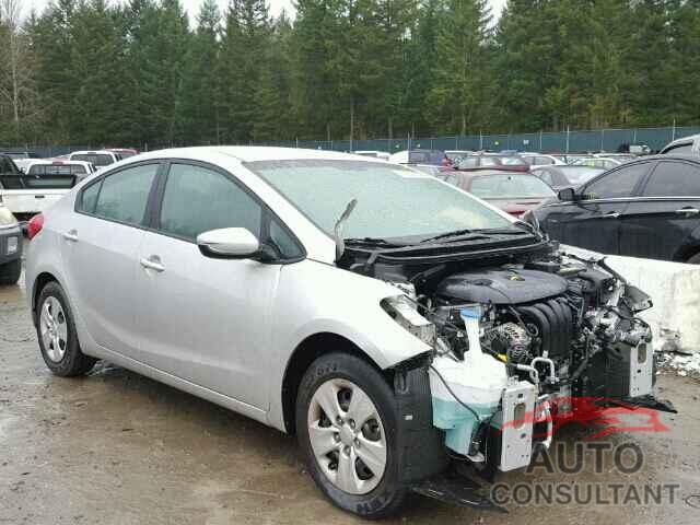 KIA FORTE 2015 - KNAFK4A67F5423892