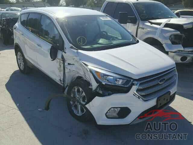 FORD ESCAPE 2017 - 1FMCU0GD6HUB96553