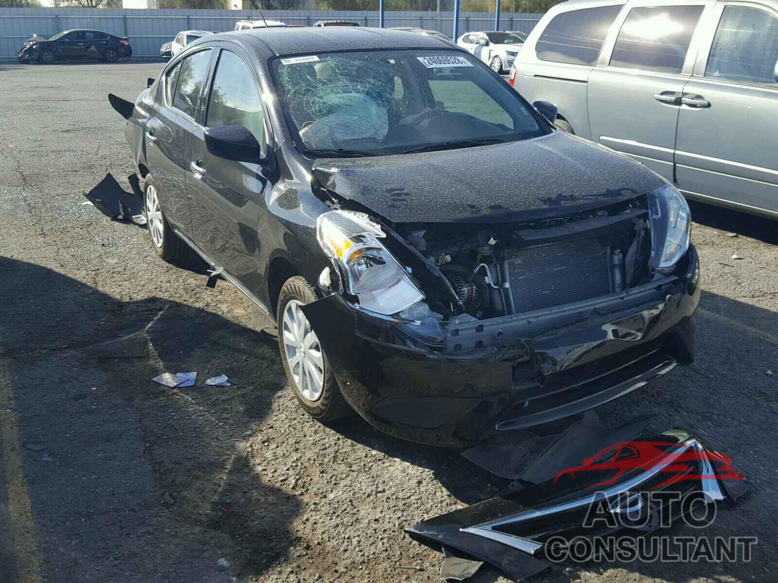 NISSAN VERSA 2017 - 3N1CN7AP4HL841064
