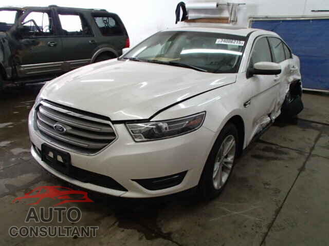 FORD TAURUS 2015 - 1FAHP2E89FG135010
