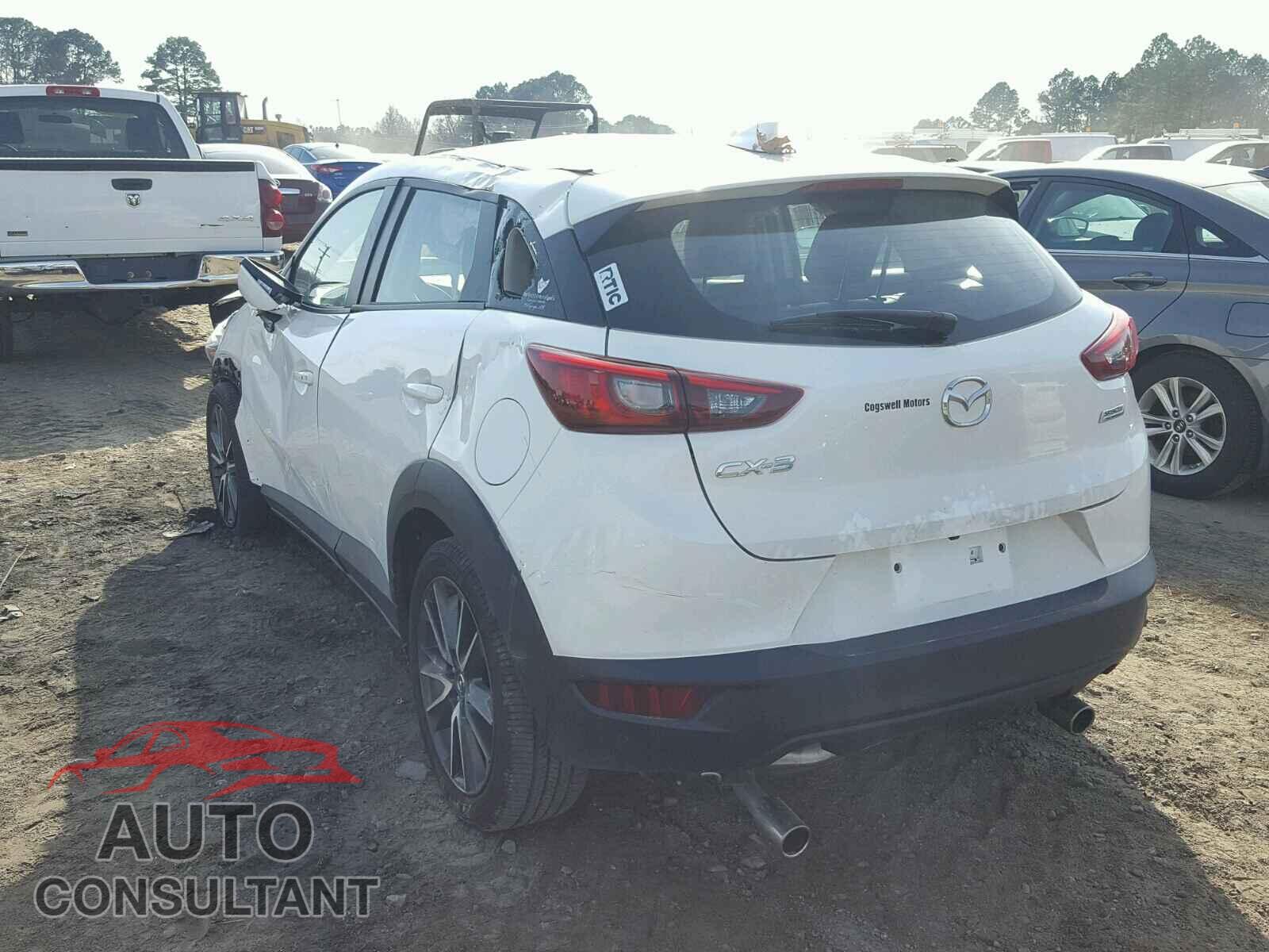 MAZDA CX-3 2017 - JM1DKDC75H0161421