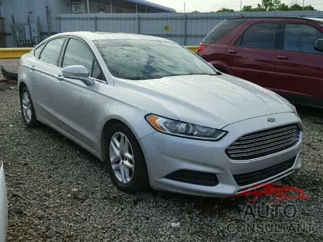 FORD FUSION 2015 - 1FA6P0H72F5107138