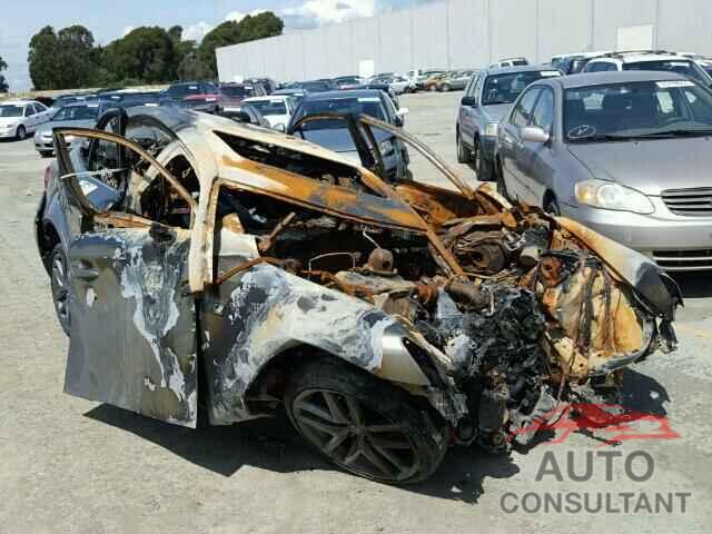 LEXUS IS350 2015 - JTHBE1D25F5021030