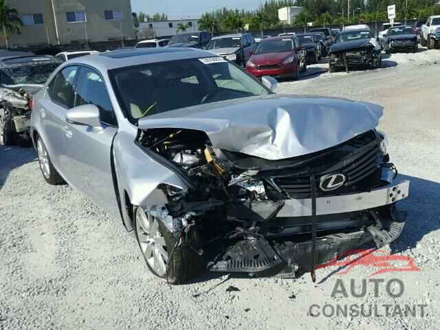 LEXUS IS200 2016 - JTHBA1D21G5001273