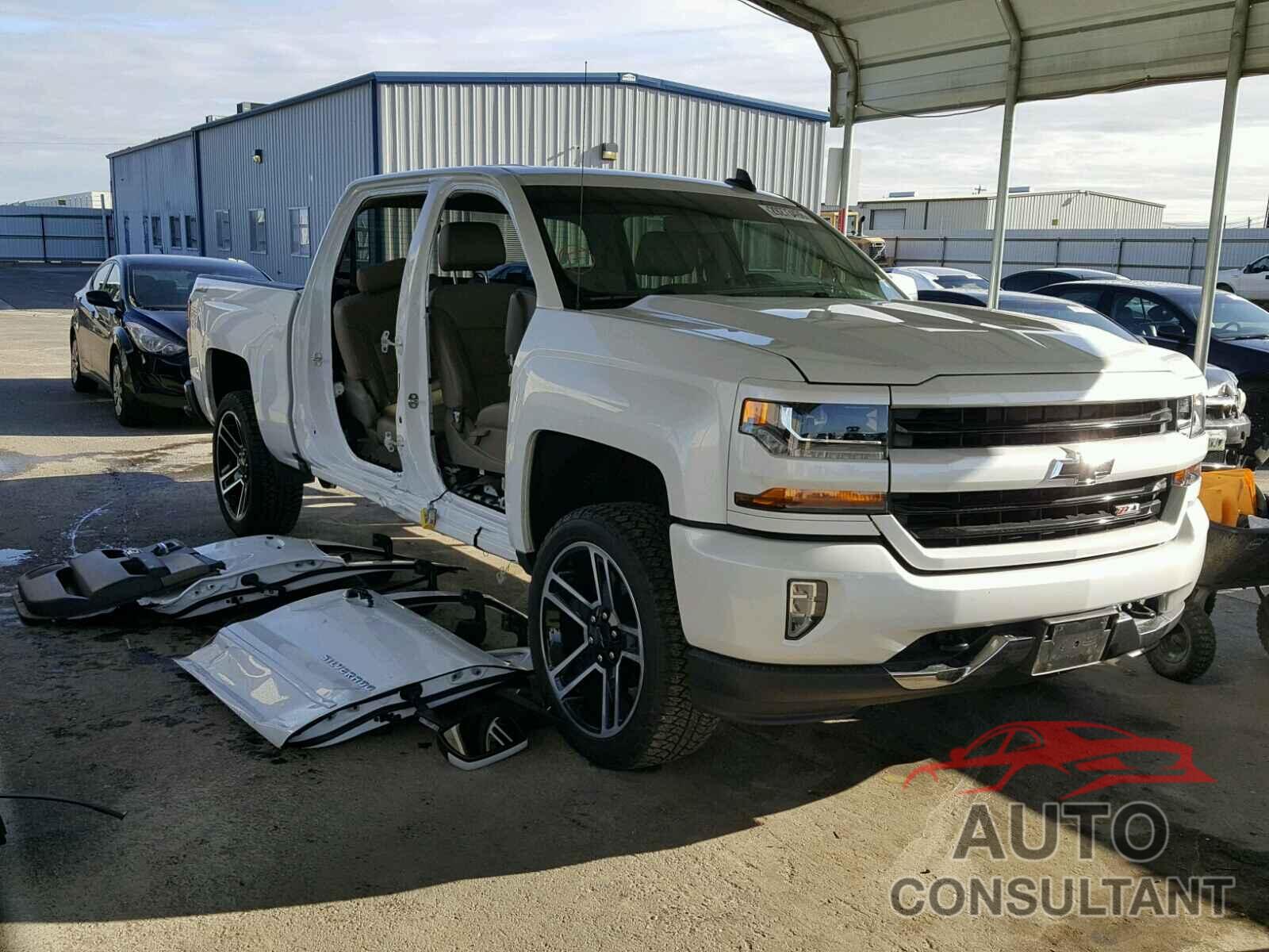 CHEVROLET SILVERADO 2017 - 3GCUKREC6HG114983