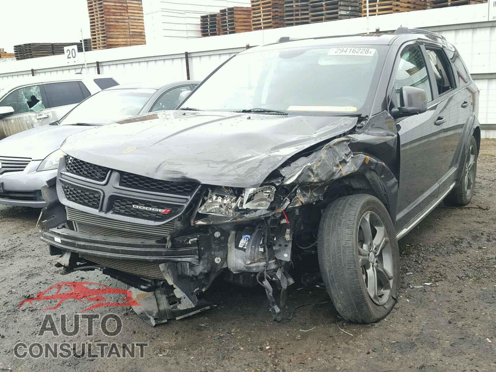 DODGE JOURNEY 2015 - 3C4PDCGG4FT679113